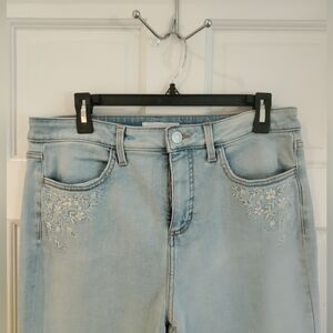 Embroidered floral pocket light wash straight leg jeans